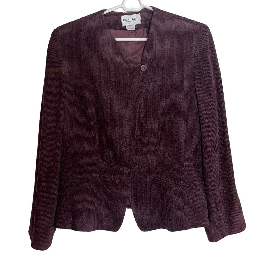 Emanuel Ungaro maroon wool blend cord ribbed blazer. Size 6/40 GUC